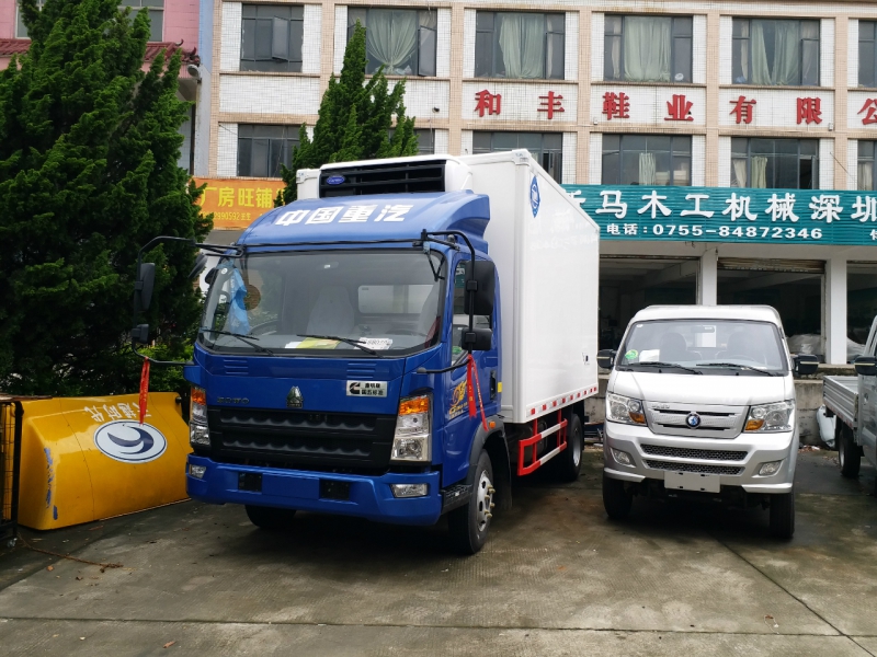 中國重汽 載貨汽車